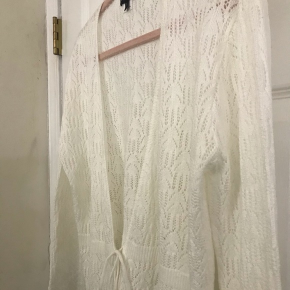 White Cardigan - Picture 3 of 9